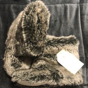 Pottery Barn Kids Booties